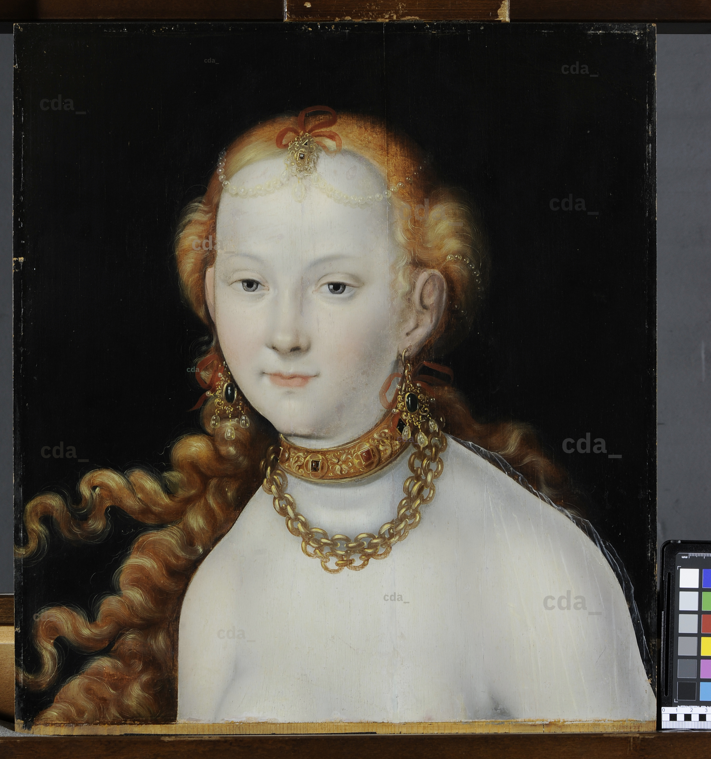cda :: Paintings :: Venus with a Tiara