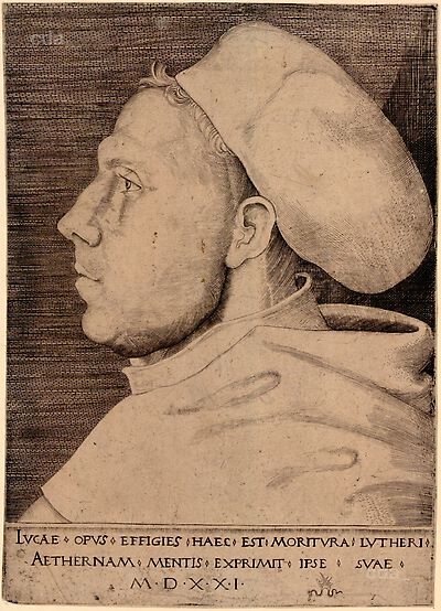 Martin Luther als Augustinermönch im Ordenshabit, mit Doktorhut, Brustbild im Profil nach links, dunkler Fond, mit Inschrift